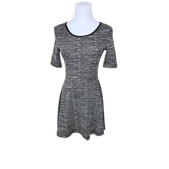 H&M Divided Marled Gray Knit Skate Dress 6 Casual Business Above The Knee - Picture 1 of 12